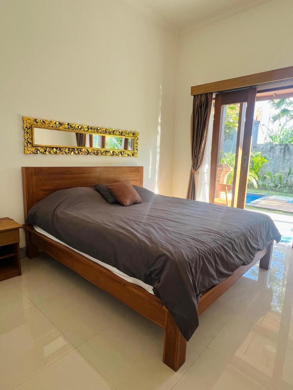 Wiryaroja Guest House 캉구 외부 사진